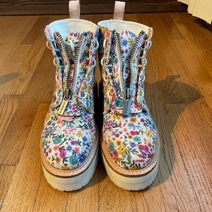 DR MARTENS SINCLAIR BOOTS